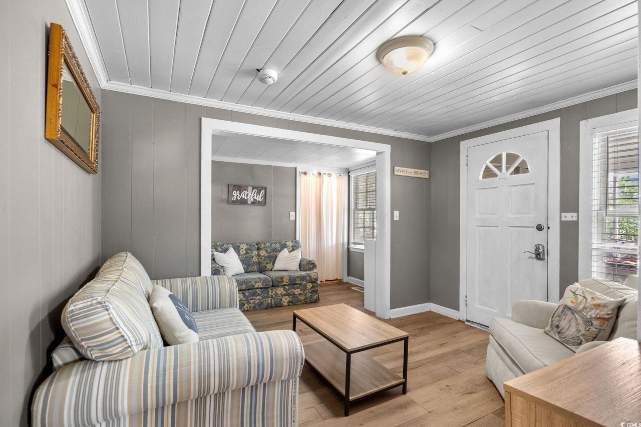 1706 Holly Dr. Photo 16