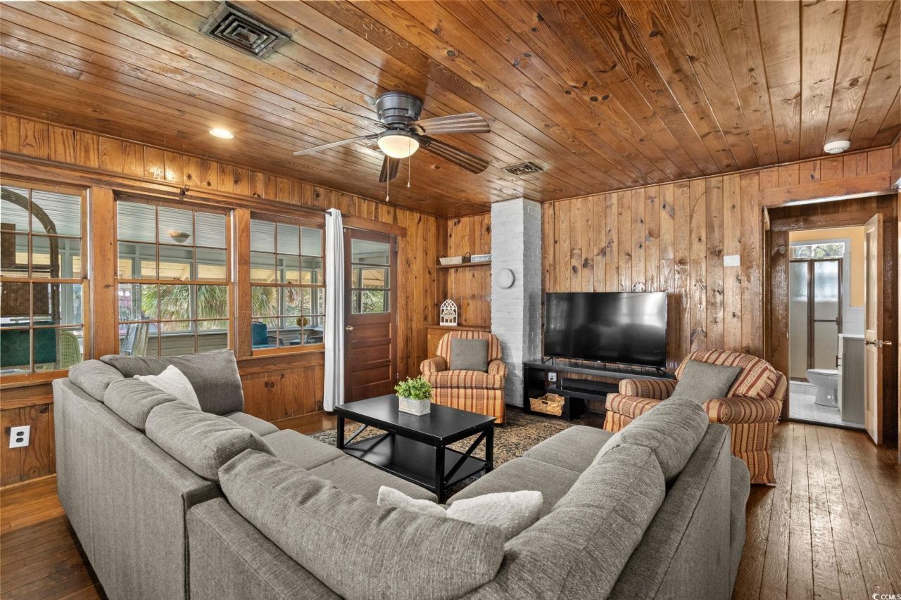 1706 Holly Dr. Photo 21