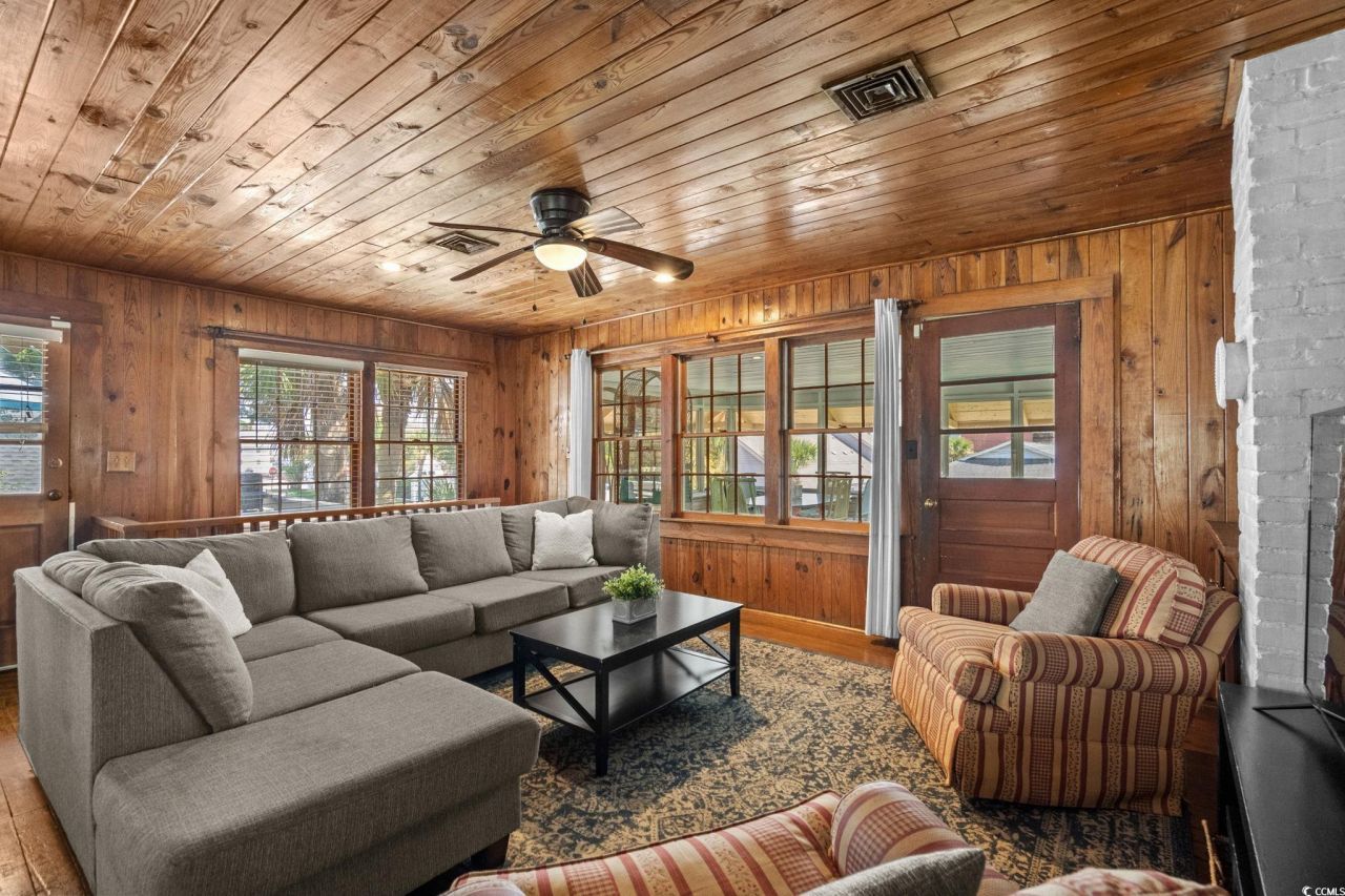 1706 Holly Dr. Photo 22