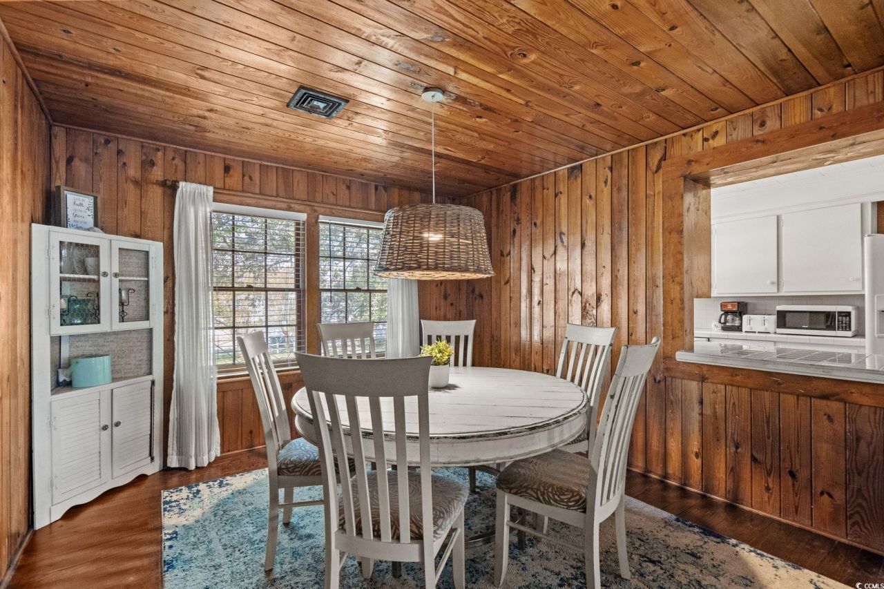 1706 Holly Dr. Photo 26