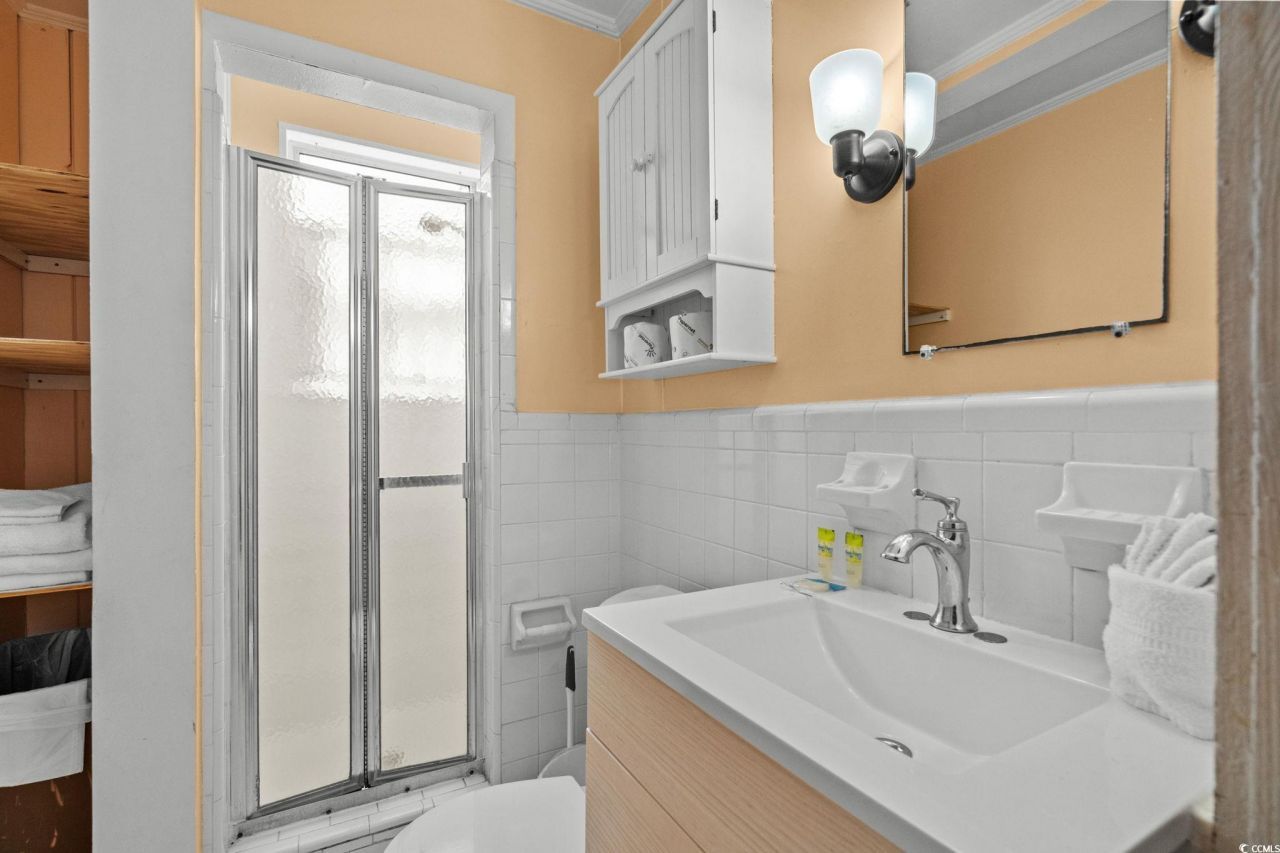 1706 Holly Dr. Photo 35