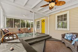 1706 Holly Dr. photo 4