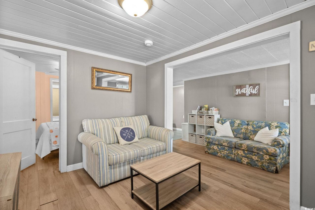 1706 Holly Dr. Photo 7