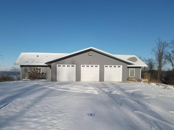 59144 Lucky LANE, Eastman, WI 54626