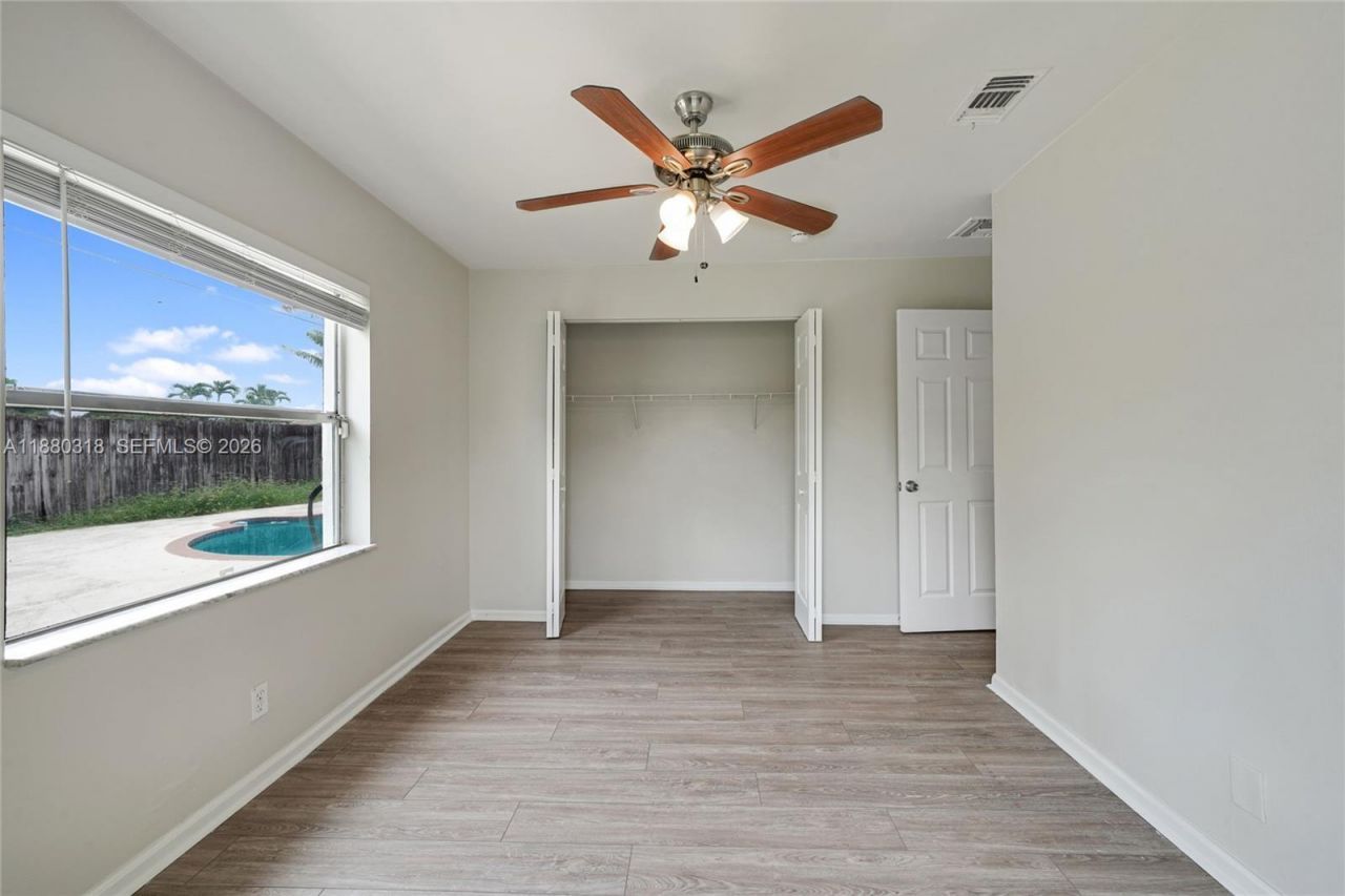 1000 NW 17th Ave, Boca Raton, FL 33486 Photo