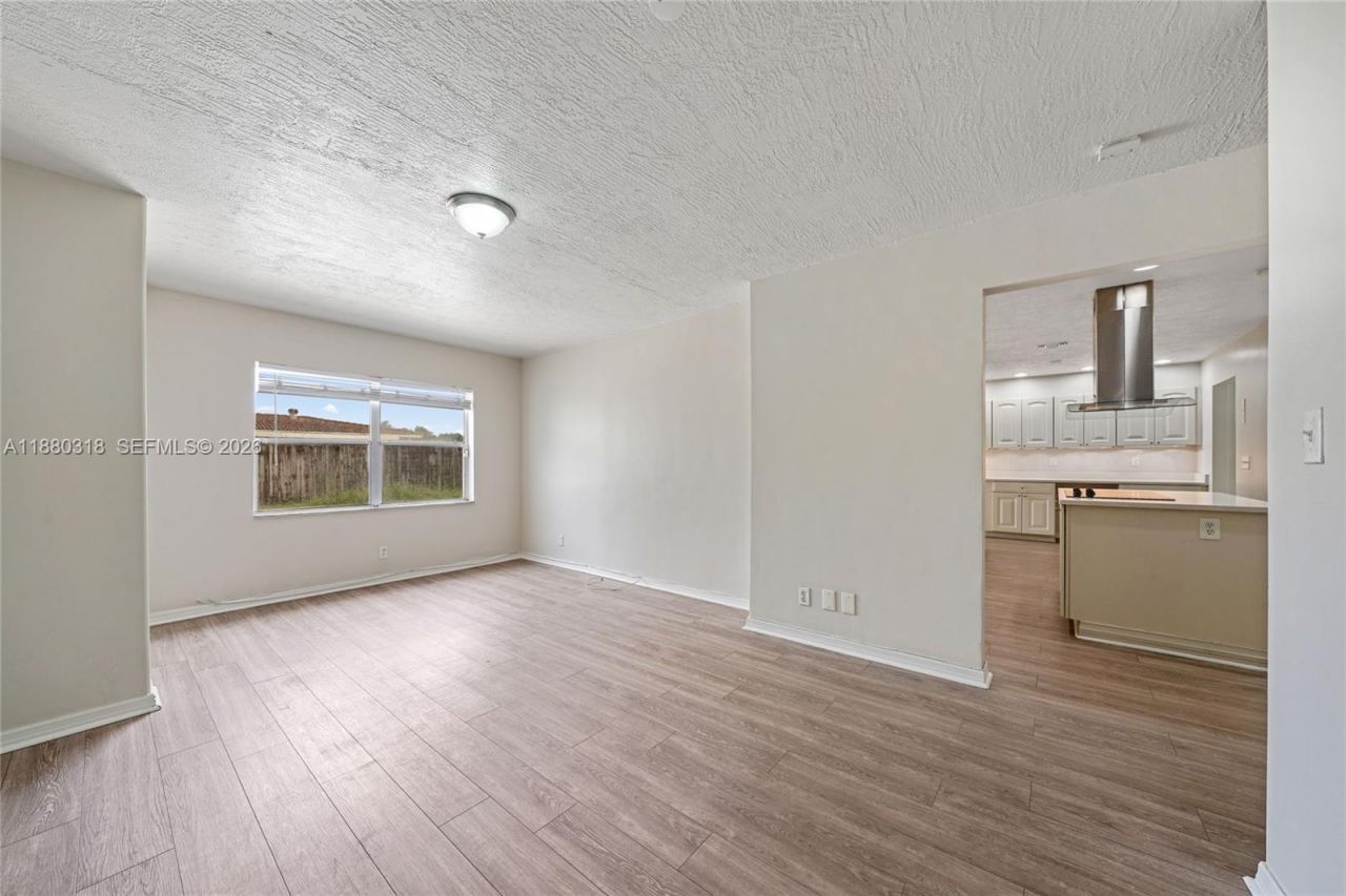 1000 NW 17th Ave, Boca Raton, FL 33486 Photo