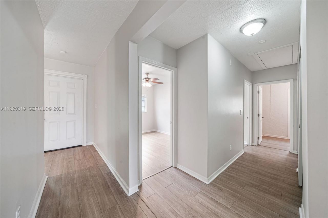 1000 NW 17th Ave, Boca Raton, FL 33486 Photo