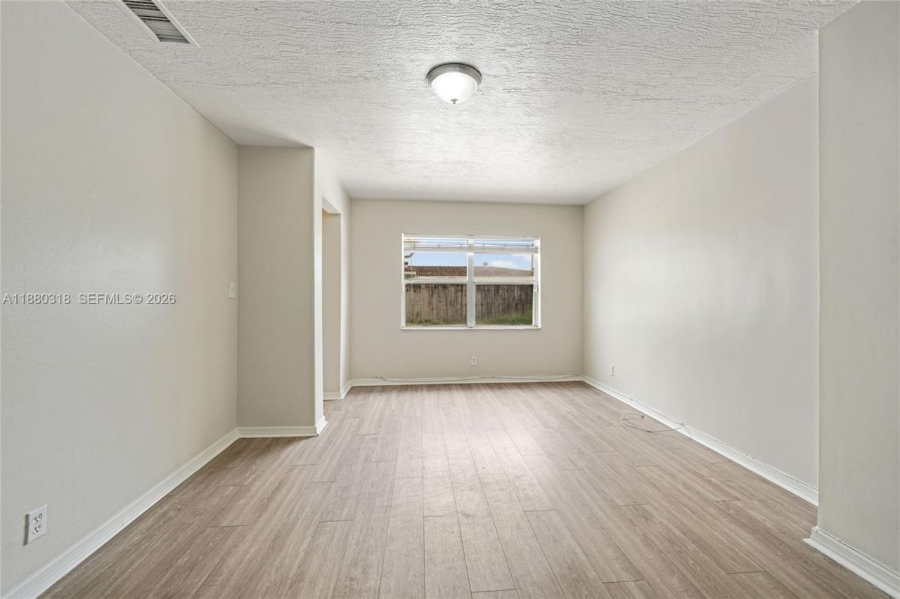 1000 NW 17th Ave, Boca Raton, FL 33486 Photo