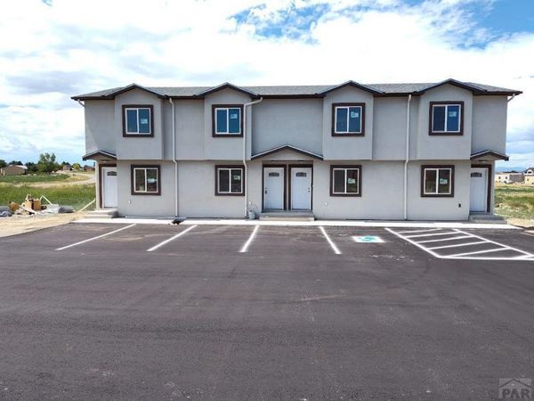 387 - 391 S Springmont Dr, Pueblo West, CO 81007