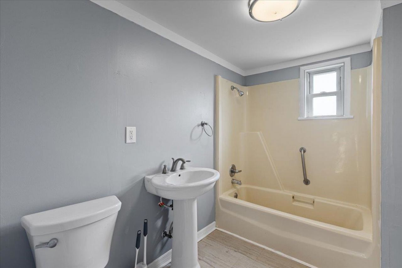 802 N Quincy Street, Perry, FL 32347 Photo