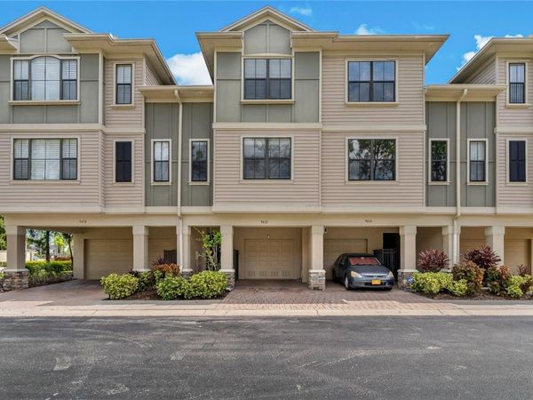 9612 BAY GROVE LANE, TAMPA, FL 33615