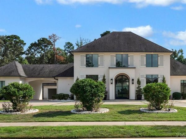 407 Oakwood Trace Court, Shreveport, LA 71106