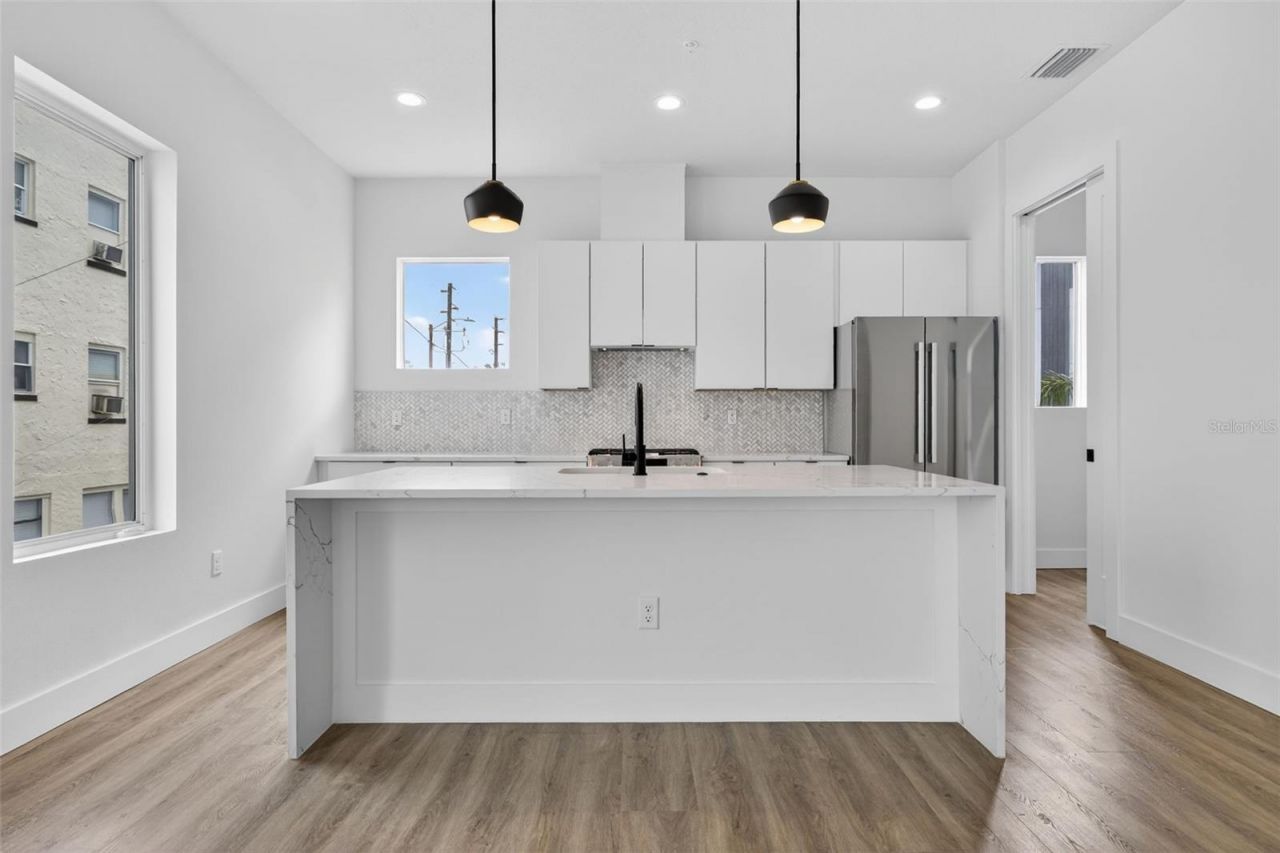 536 Dr. Martin Luther King Jr Street S, Saint Petersburg, FL 33701 Photo