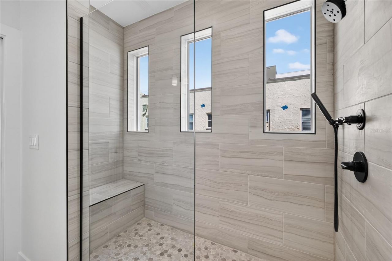 536 Dr. Martin Luther King Jr Street S, Saint Petersburg, FL 33701 Photo