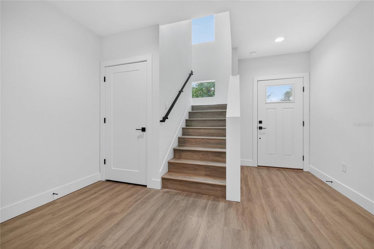 536 Dr. Martin Luther King Jr Street S, Saint Petersburg, FL 33701 Photo