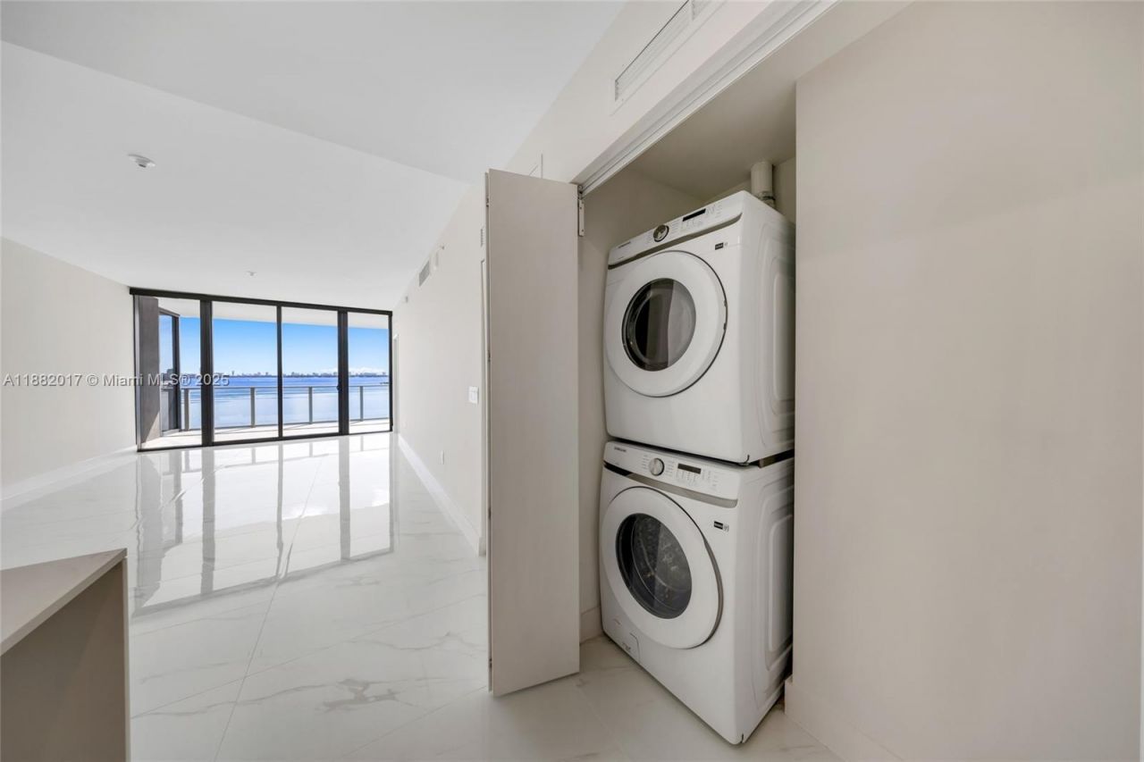 700 NE 24, Unit 502, Miami, FL 33137 Photo