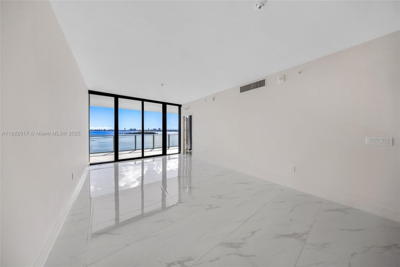 700 NE 24, Unit 502, Miami, FL 33137 Photo