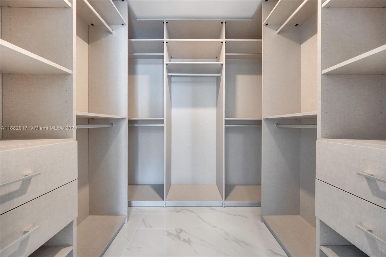 700 NE 24, Unit 502, Miami, FL 33137 Photo