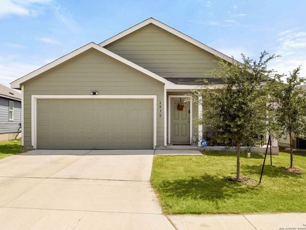 6830 Wolf Vly, San Antonio, TX 78242