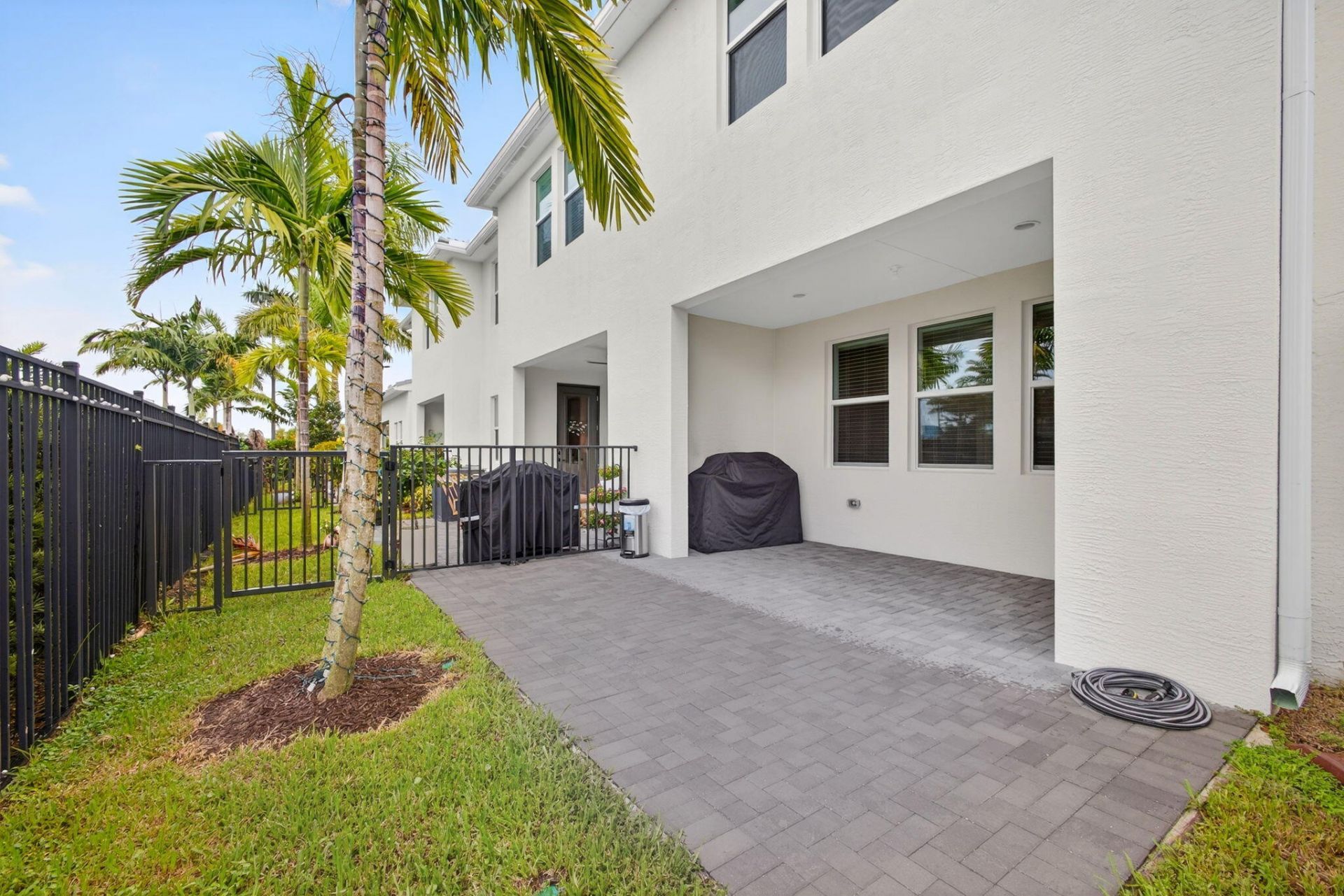 16131 Oakview Drive, Westlake, FL 33470 Photo
