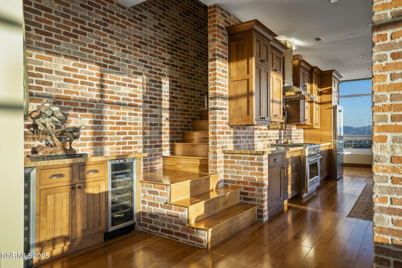 255 N Sierra Street, Unit 2303, Reno, NV 89501 Photo