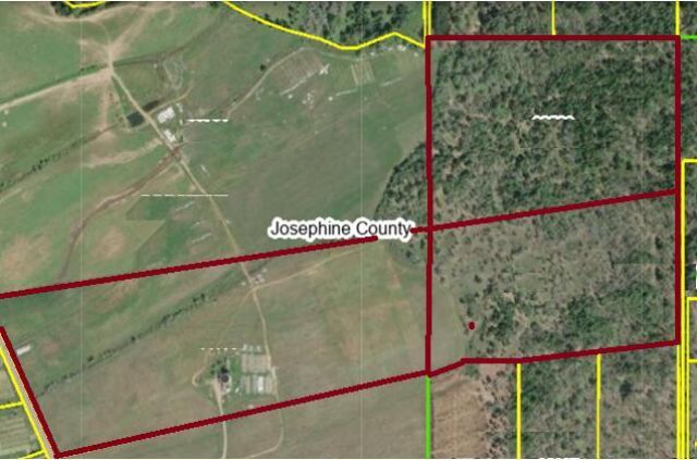 1701 White Schoolhouse Road, Cave Junction, OR 97523 Main Photo