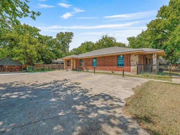 490 S Graham Street, Stephenville, TX 76401