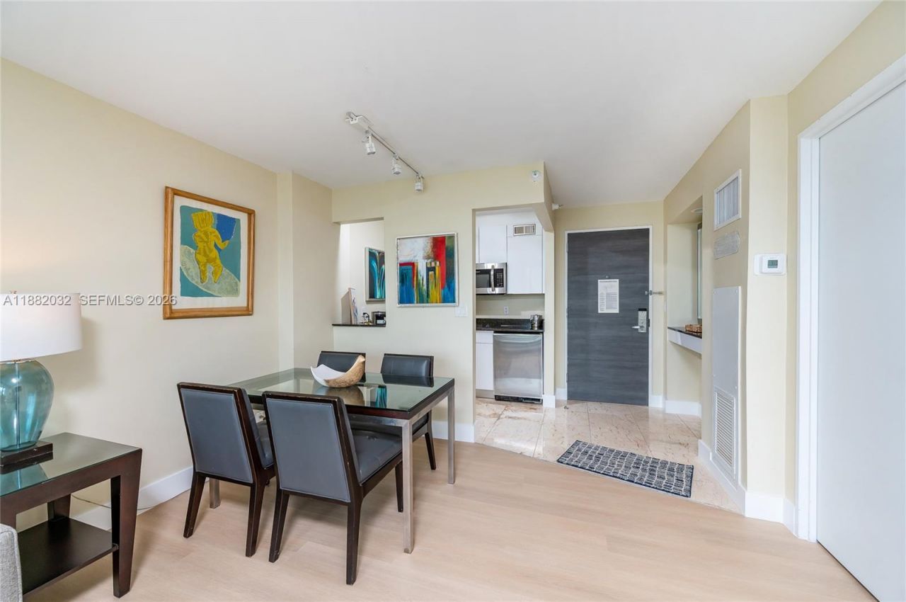 2670 E Sunrise Blvd, Unit 724, Fort Lauderdale, FL 33304 Photo