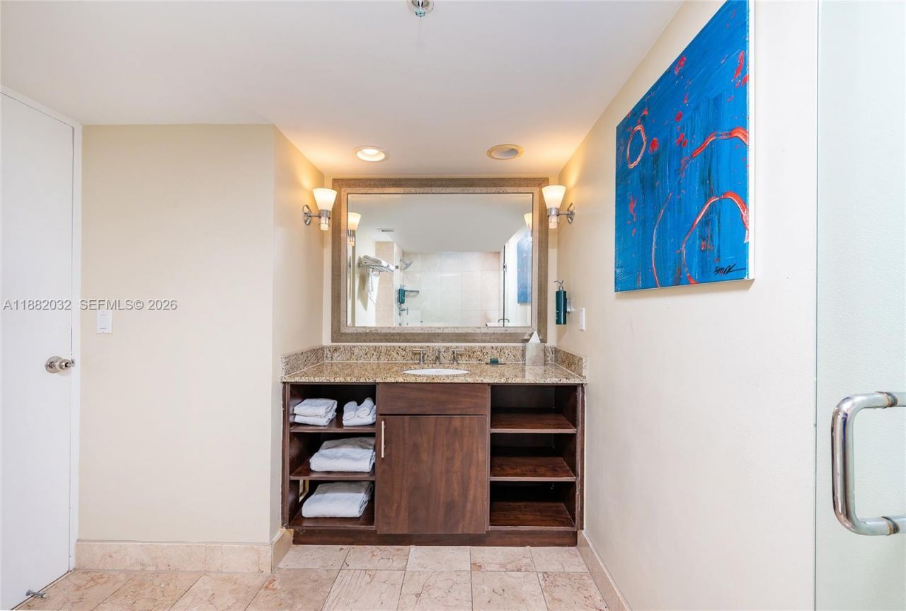 2670 E Sunrise Blvd, Unit 724, Fort Lauderdale, FL 33304 Photo