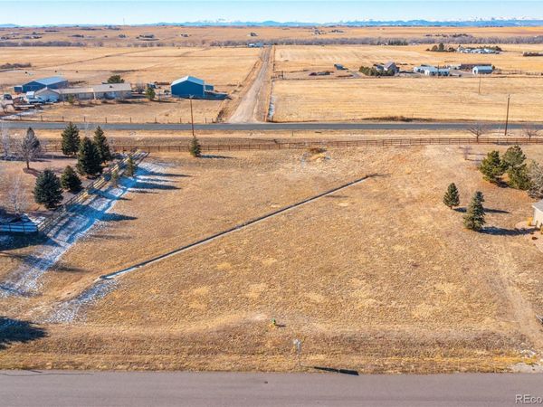 465 Antelope Drive, Bennett, CO 80102