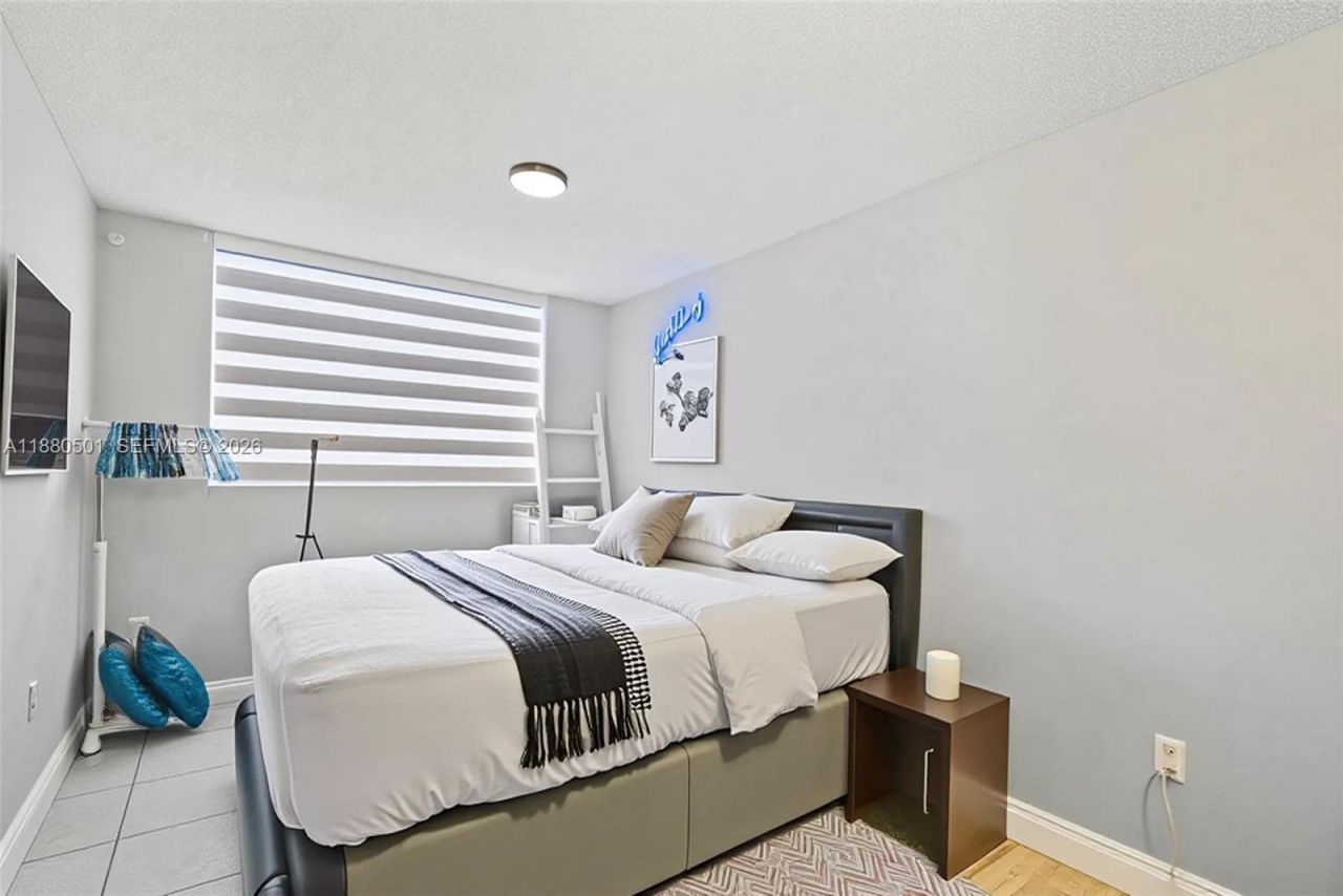 1805 Sans Souci Blvd, Unit 334, North Miami, FL 33181 Photo