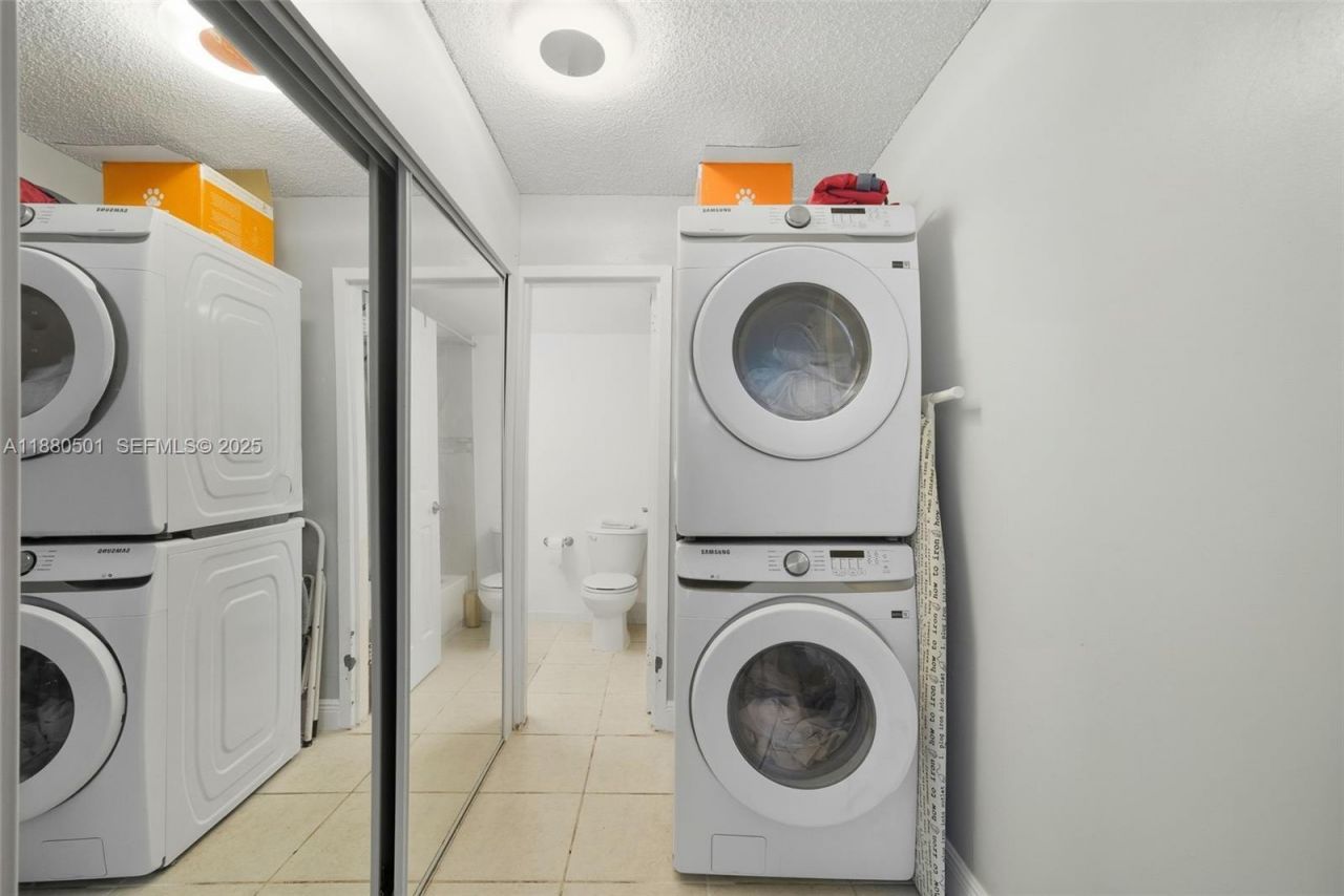 1805 Sans Souci Blvd, Unit 334, North Miami, FL 33181 Photo