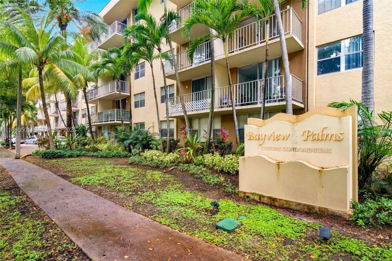 1805 Sans Souci Blvd, Unit 334, North Miami, FL 33181 Photo