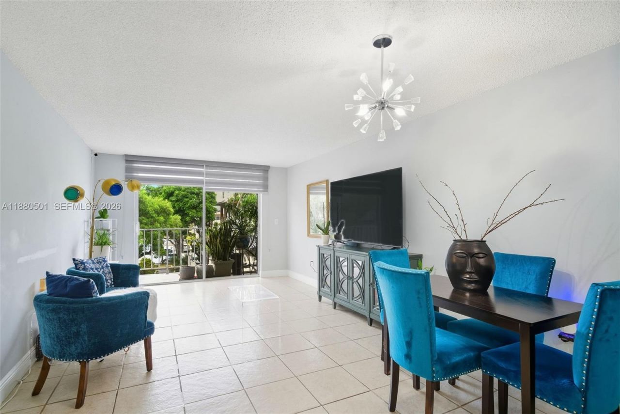 1805 Sans Souci Blvd, Unit 334, North Miami, FL 33181 Photo