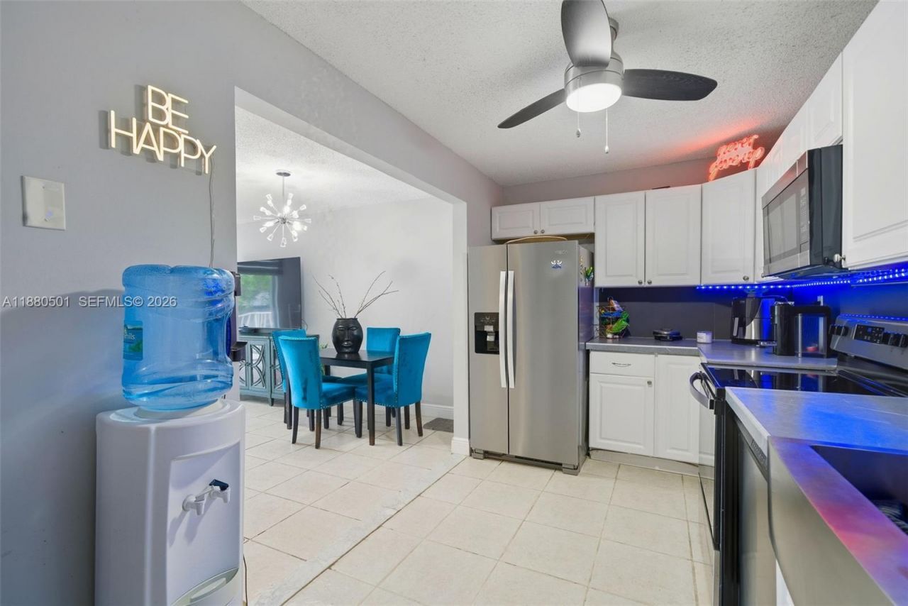1805 Sans Souci Blvd, Unit 334, North Miami, FL 33181 Photo