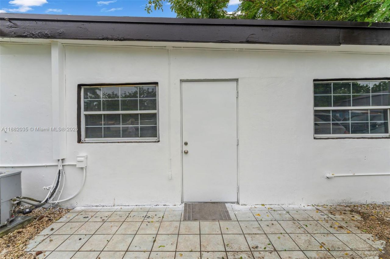 12750 SW 197th Ave, Miami, FL 33196 Photo