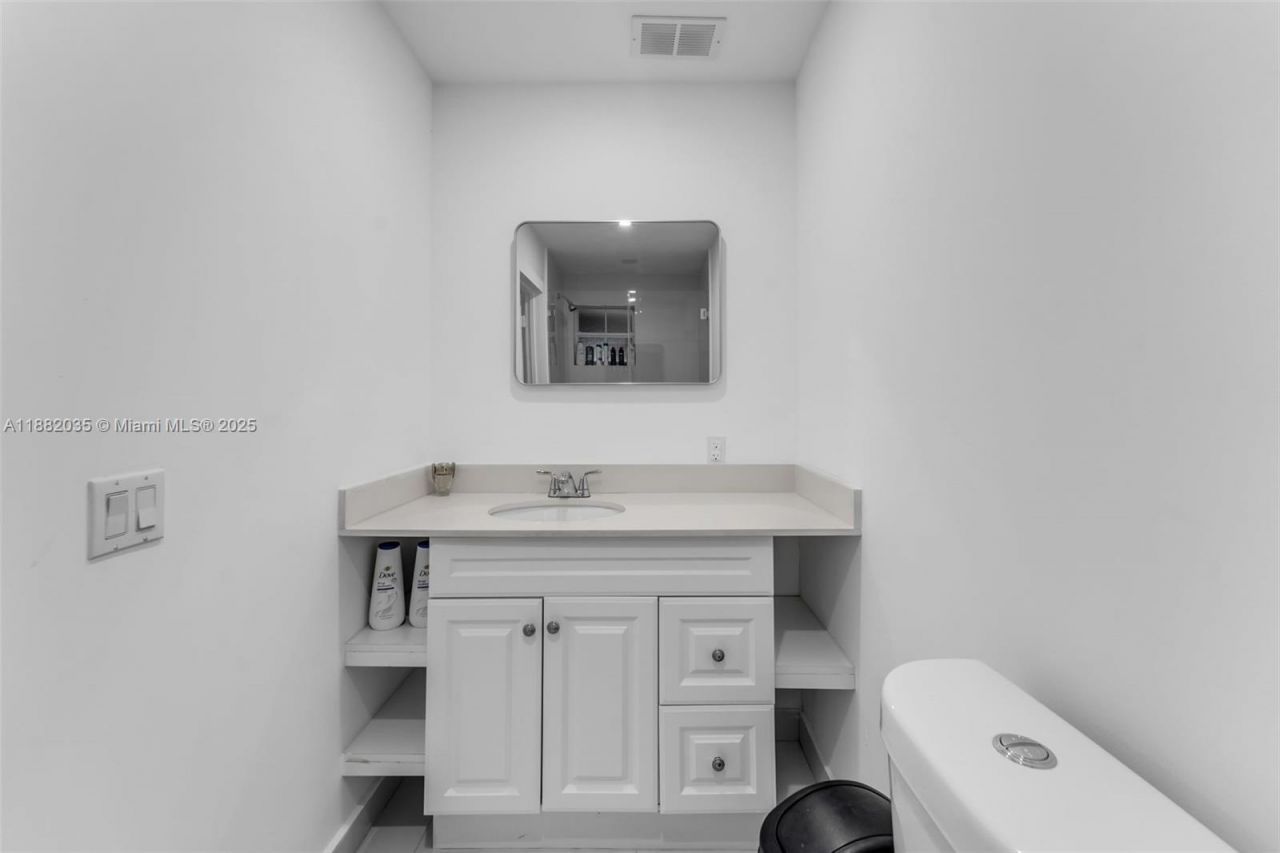 12750 SW 197th Ave, Miami, FL 33196 Photo