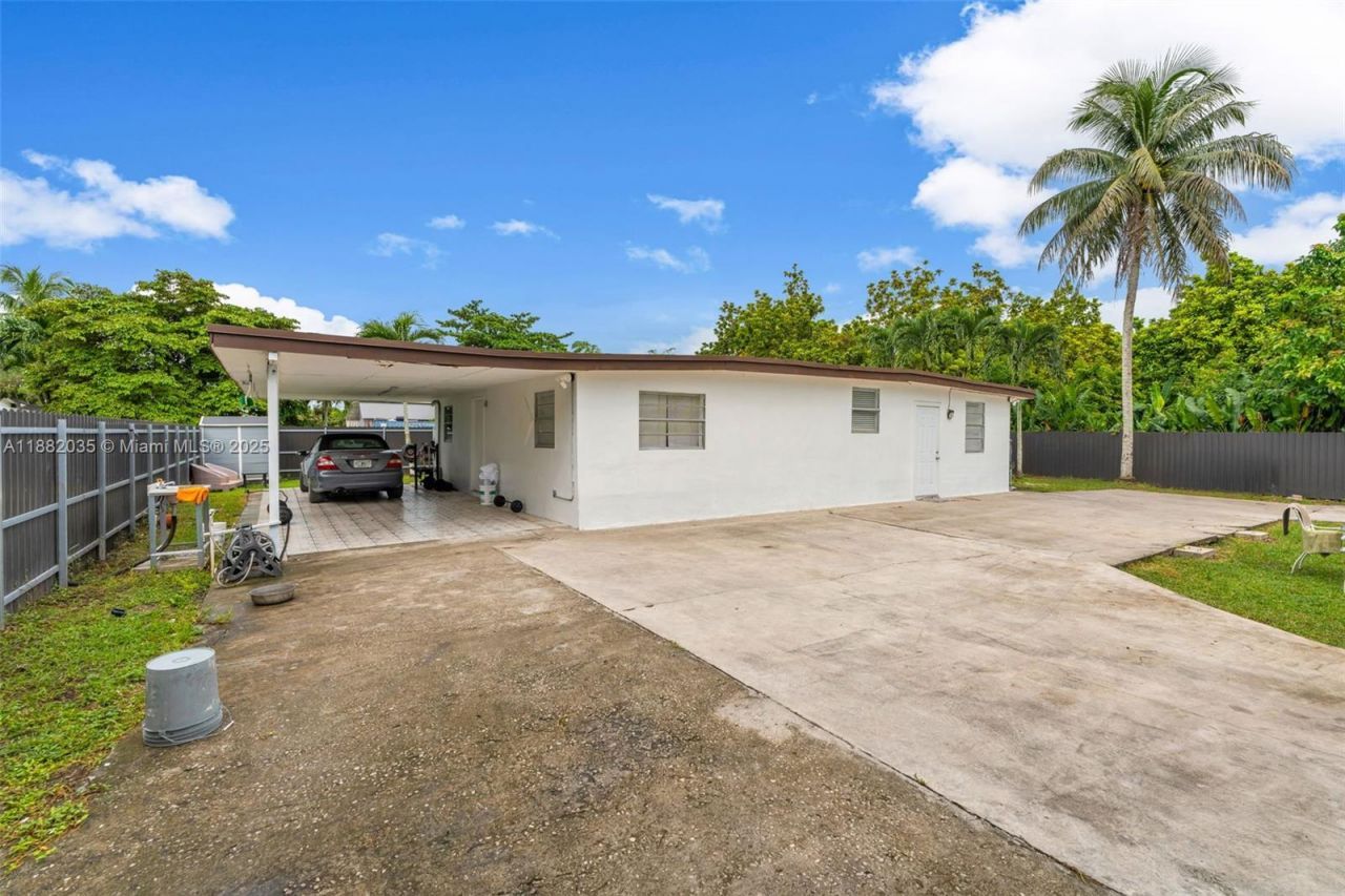 12750 SW 197th Ave, Miami, FL 33196 Photo