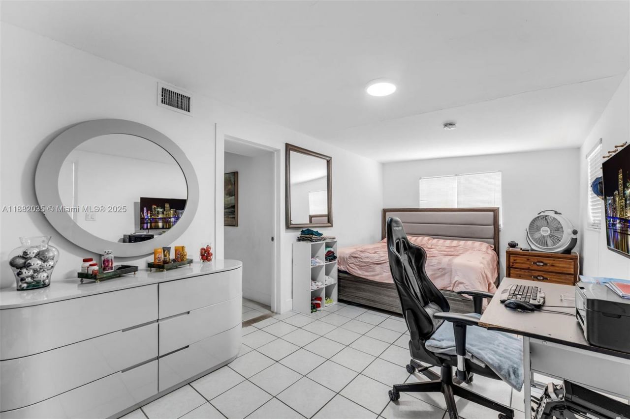 12750 SW 197th Ave, Miami, FL 33196 Photo