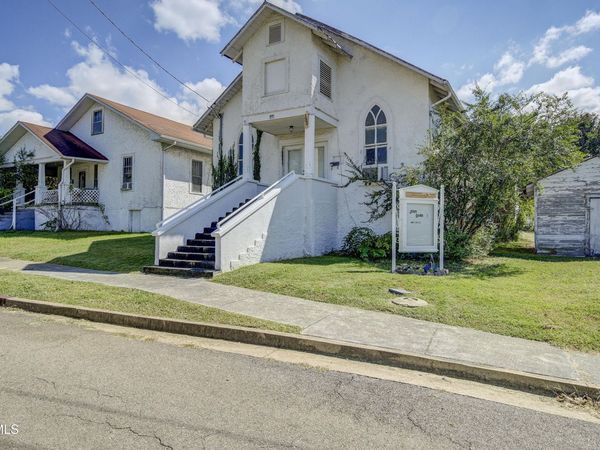 304 Merry Drive, Elizabethton, TN 37643