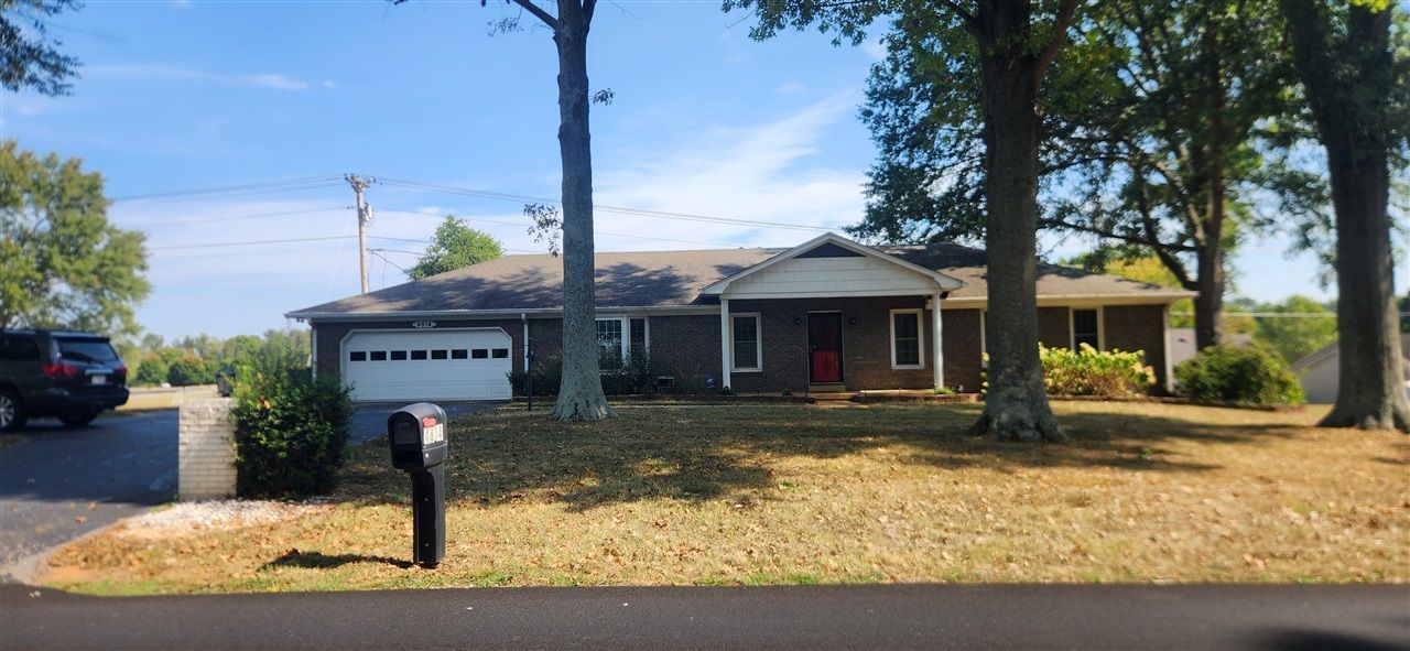 4814 Smallhouse Road, Bowling Green, KY 42104 Main Photo