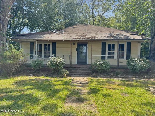 724 E Cherokee Street, Brookhaven, MS 39601
