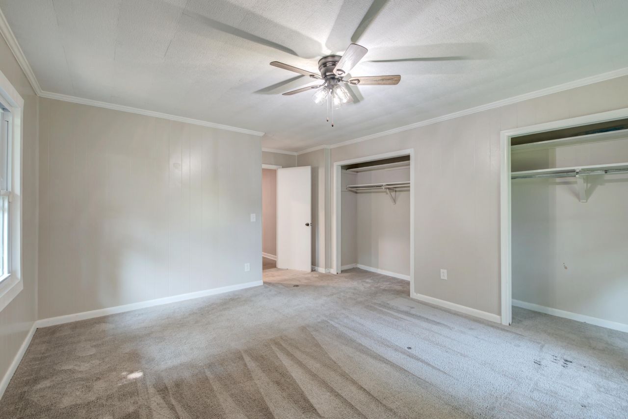 306 Peachtree Road Photo 18