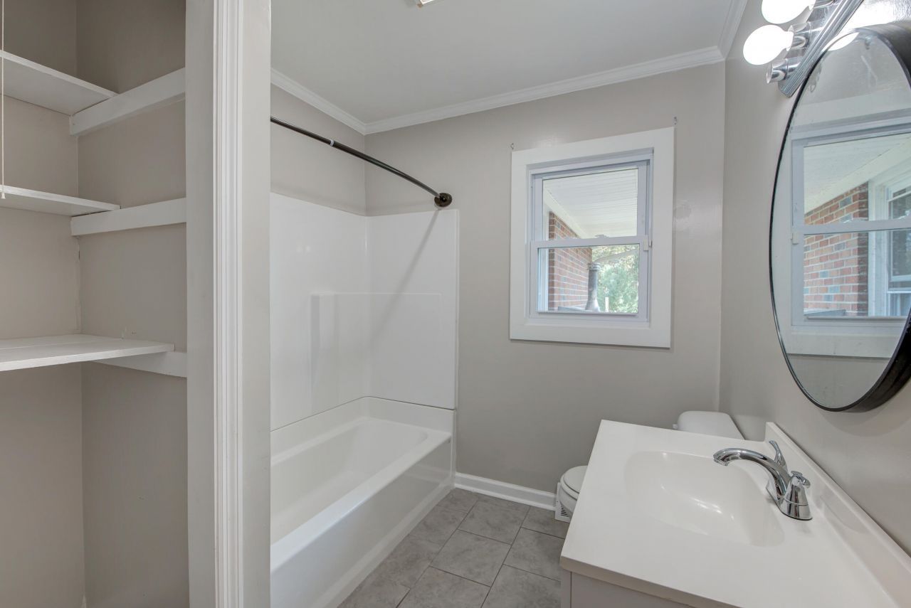 306 Peachtree Road Photo 21