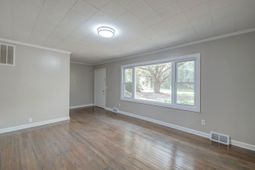 306 Peachtree Road photo 4