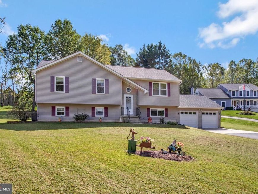 70 S View Drive, Huntingtown, MD 20639 Main Photo