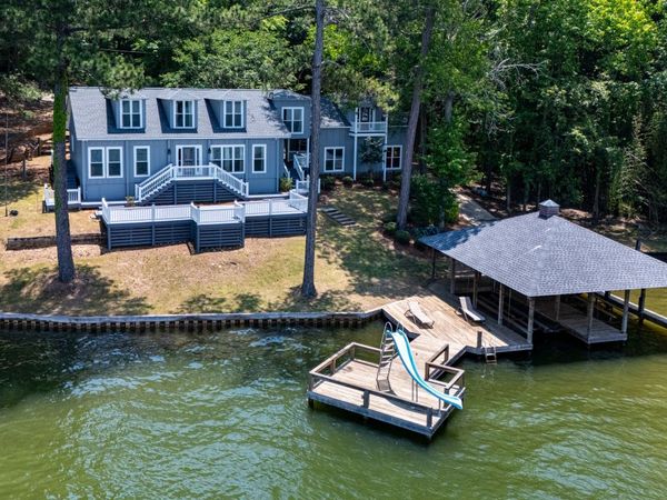 230 Kelly Drive, Hamilton, GA 31811