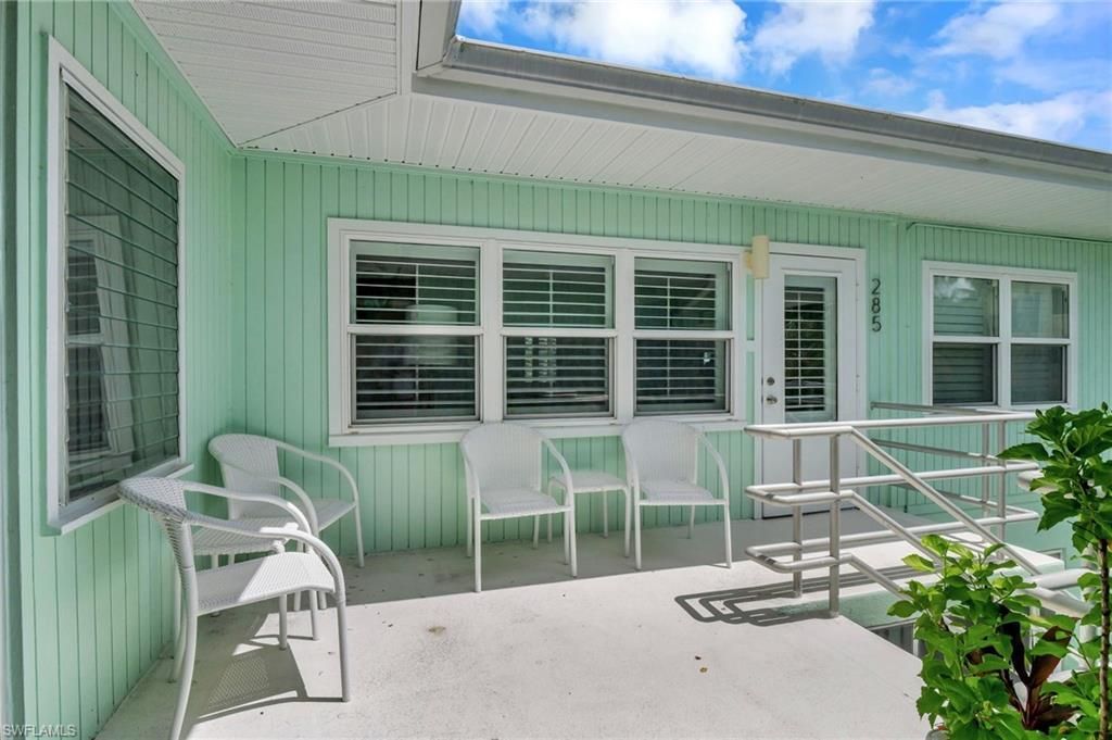 285 8th Ave S, Unit 285, Naples, FL 34102 Photo