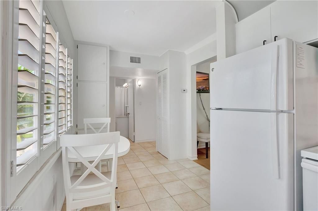 285 8th Ave S, Unit 285, Naples, FL 34102 Photo