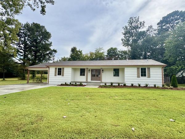 1701 Rogers, Tupelo, MS 38804